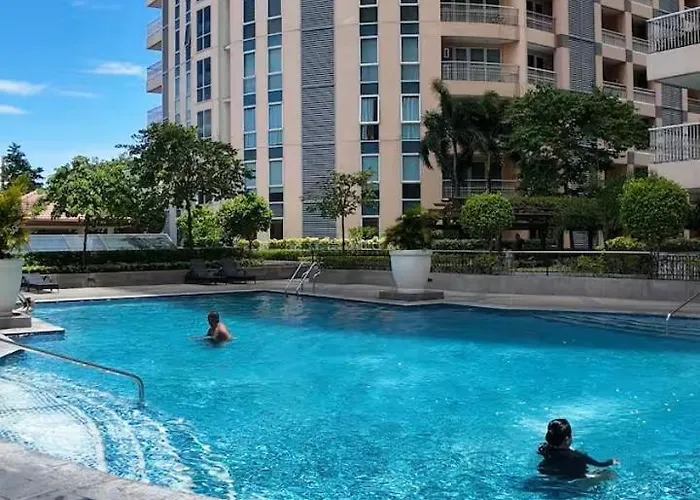 Apartment Venice Luxe Cozy 1 Bedroom, Pool, Netflix, Kitchen, Canal Mall Access For Max Of 3 Guests Only *
