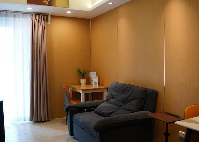 Venice Luxe Cozy 1 Bedroom, Pool, Netflix, Kitchen, Canal Mall Access For Max Of 3 Guests Only *