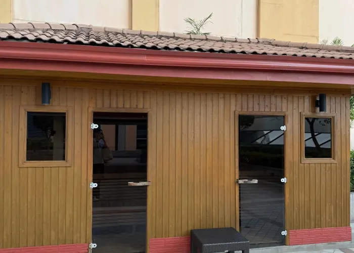Apartment Venice Luxe Cozy 1 Bedroom, Pool, Netflix, Kitchen, Canal Mall Access For Max Of 3 Guests Only Manila