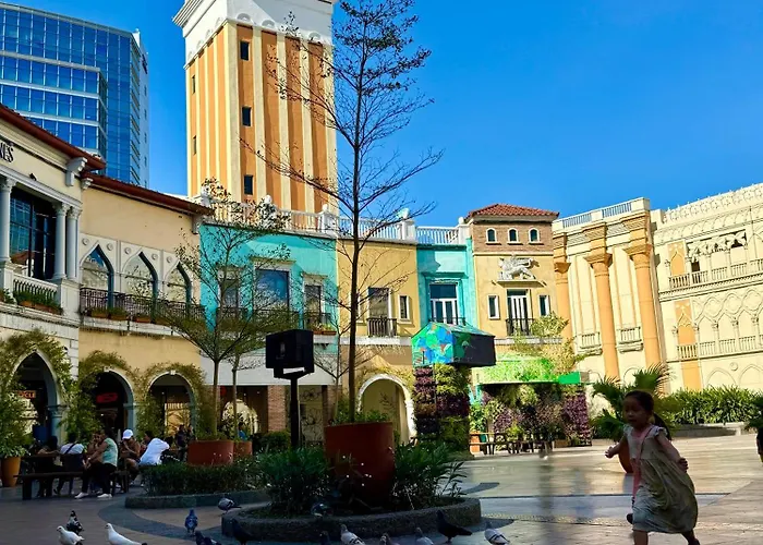 Venice Luxe Cozy 1 Bedroom, Pool, Netflix, Kitchen, Canal Mall Access For Max Of 3 Guests Only * Manila