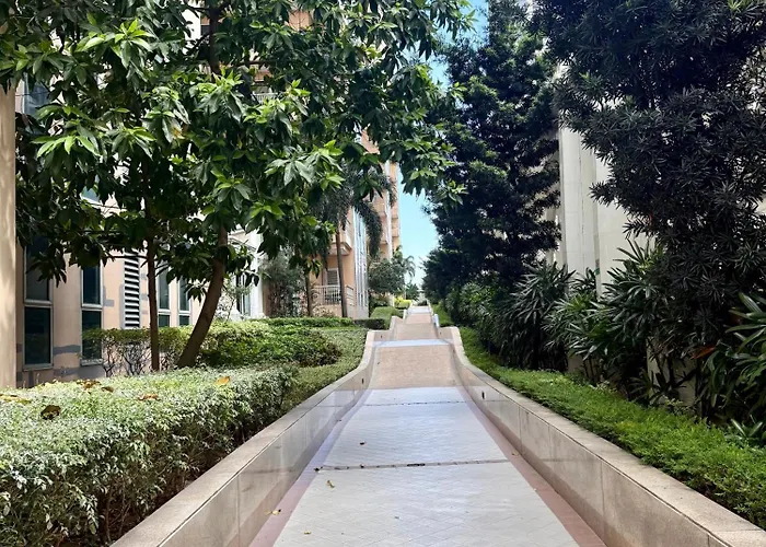 Venice Luxe Cozy 1 Bedroom, Pool, Netflix, Kitchen, Canal Mall Access For Max Of 3 Guests Only *